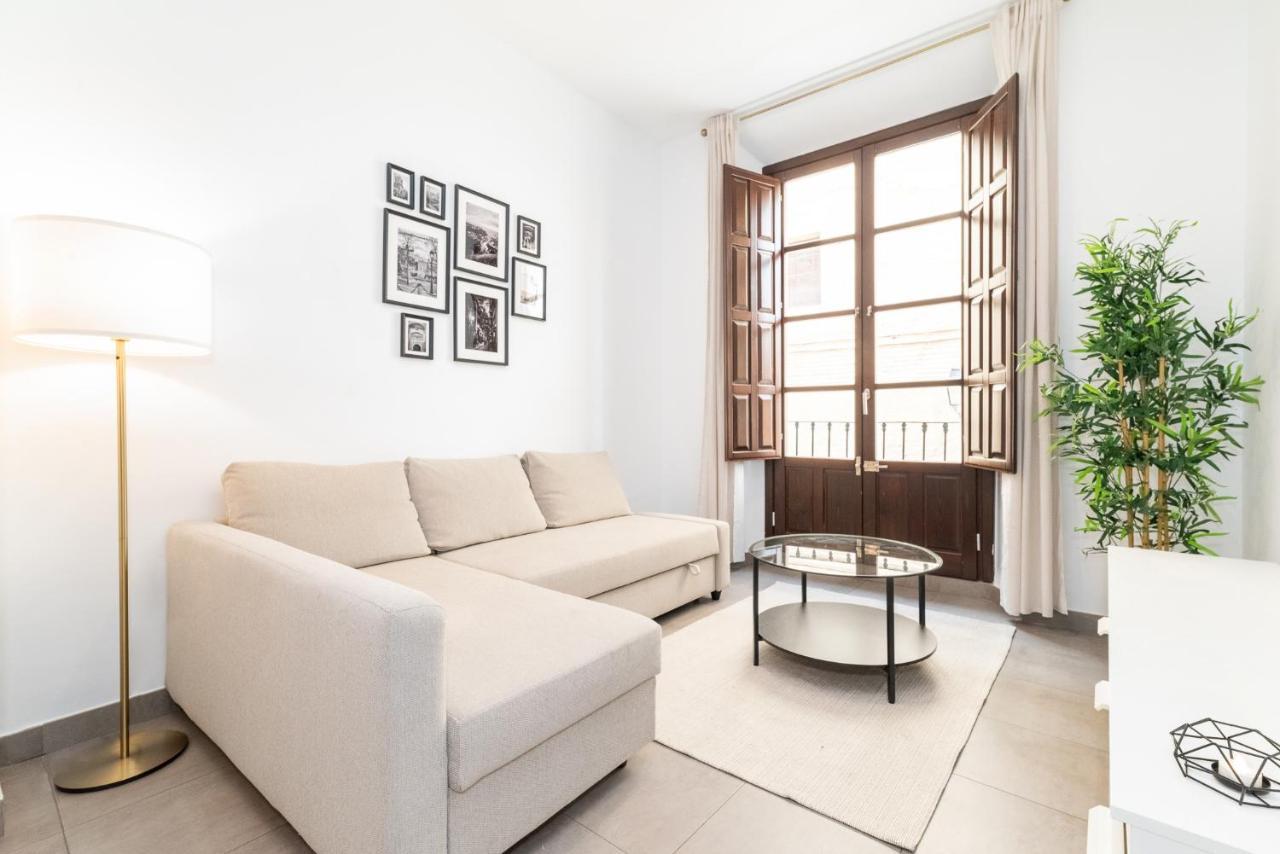Moderno Apartamento Centro De Granada 2 Экстерьер фото